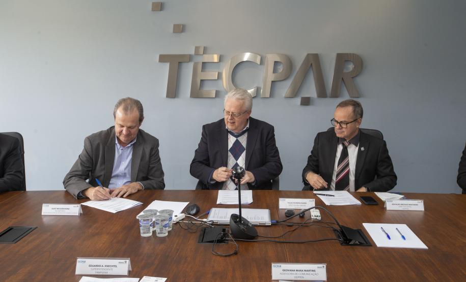 Tecpar e Polícia Penal firmam parceria