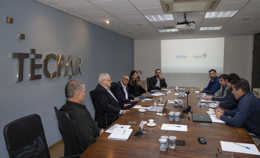 Tecpar recebe empresa internacional que promove o desenvolvimento sustentável
