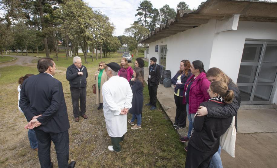 Câmpus Araucária recebe visita técnica de participantes do Roadmap Biotecnologia 2031