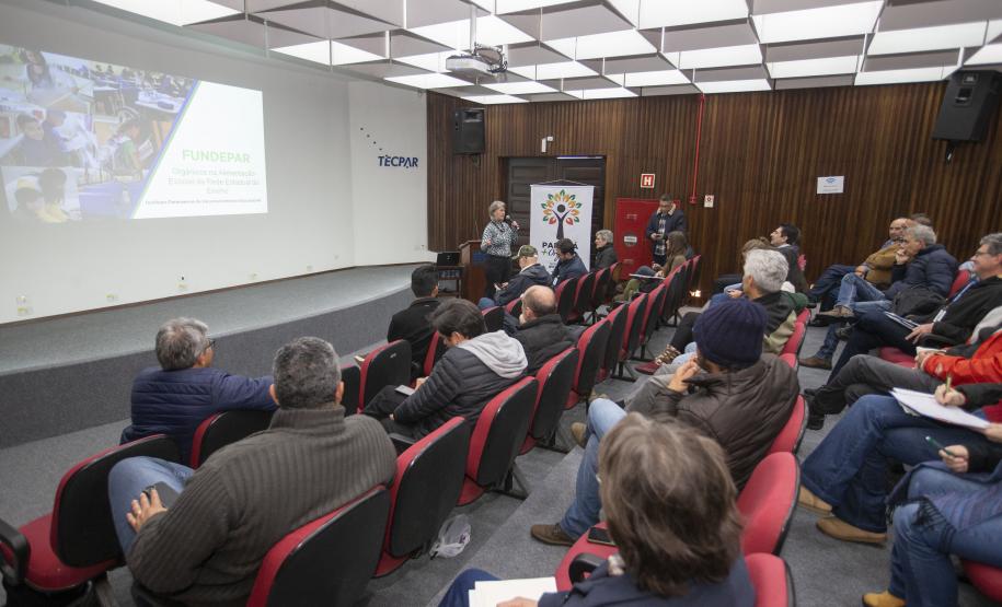 Palestra: o desafio da merenda escolar 100% orgânica no Paraná em 2030.