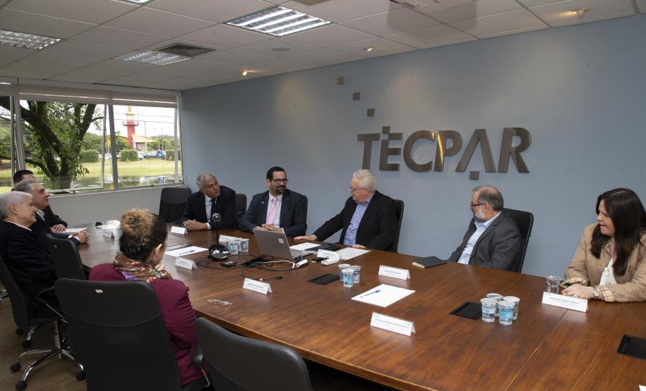 Tecpar e Conselho Regional de Administração firmam parceria