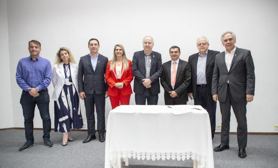 Tecpar e AMP fortalecem parceria para apoiar desenvolvimento dos municípios