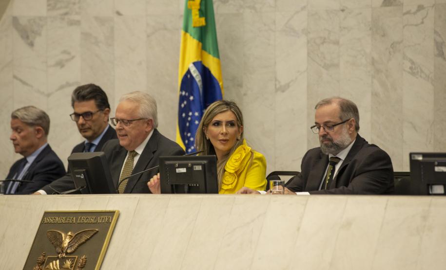 Tecpar recebe homenagem da Assembleia Legislativa