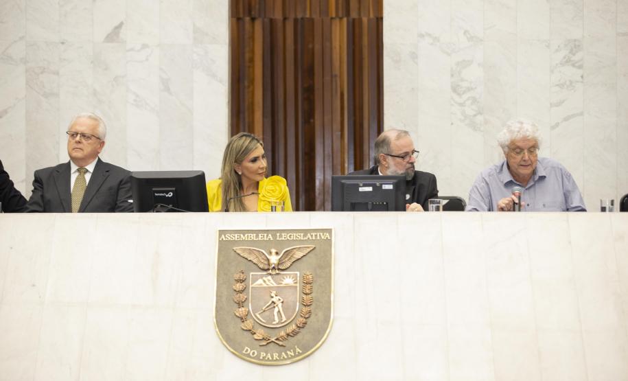 Tecpar recebe homenagem da Assembleia Legislativa