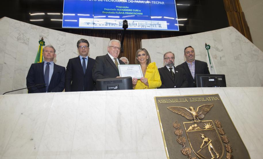 Tecpar recebe homenagem da Assembleia Legislativa