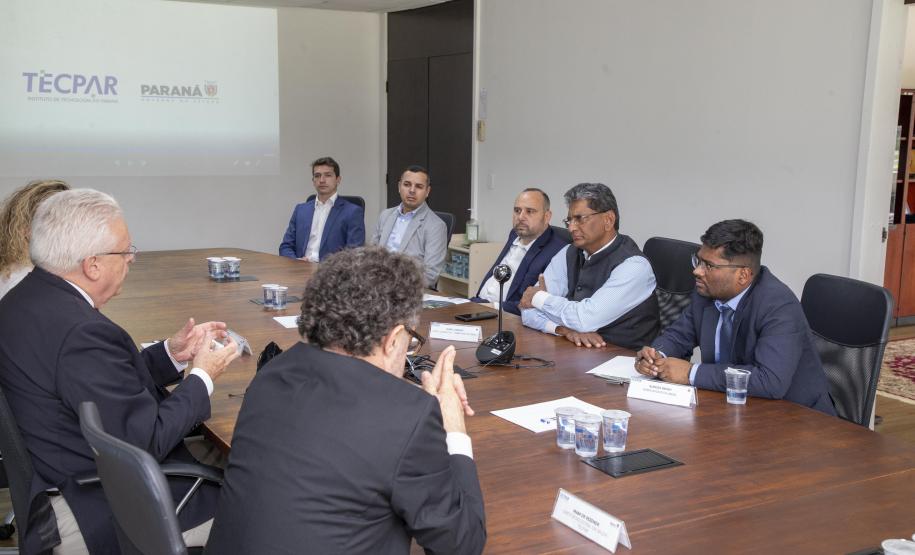 Paraná quer ampliar parceria com a Índia na área de tecnologia
