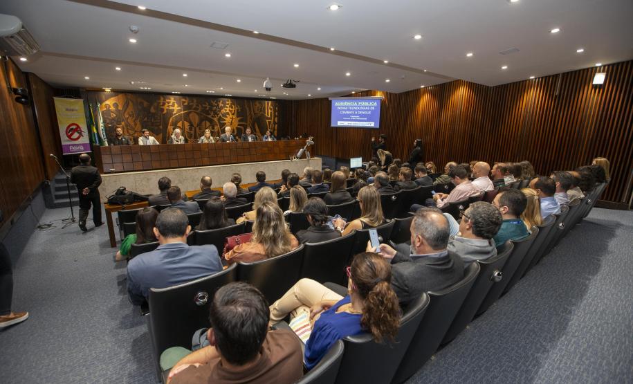 Tecpar participa de audiência publica sobre Novas Tecnologias de Combate à Dengue