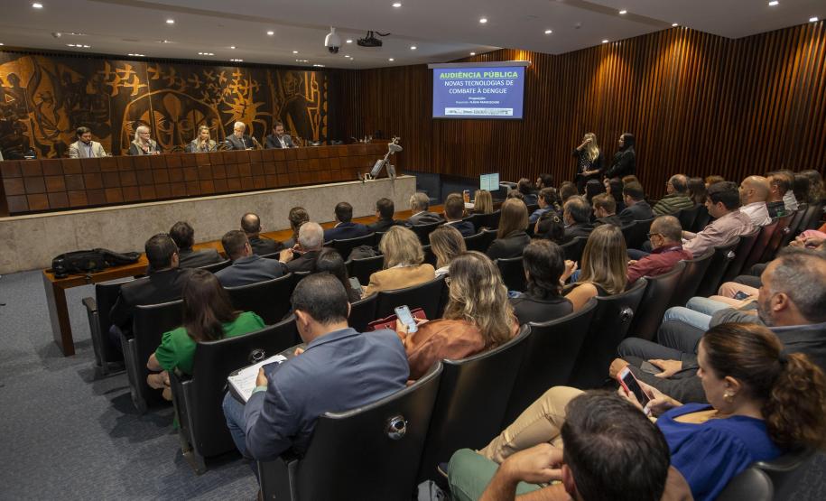 Tecpar participa de audiência publica sobre Novas Tecnologias de Combate à Dengue