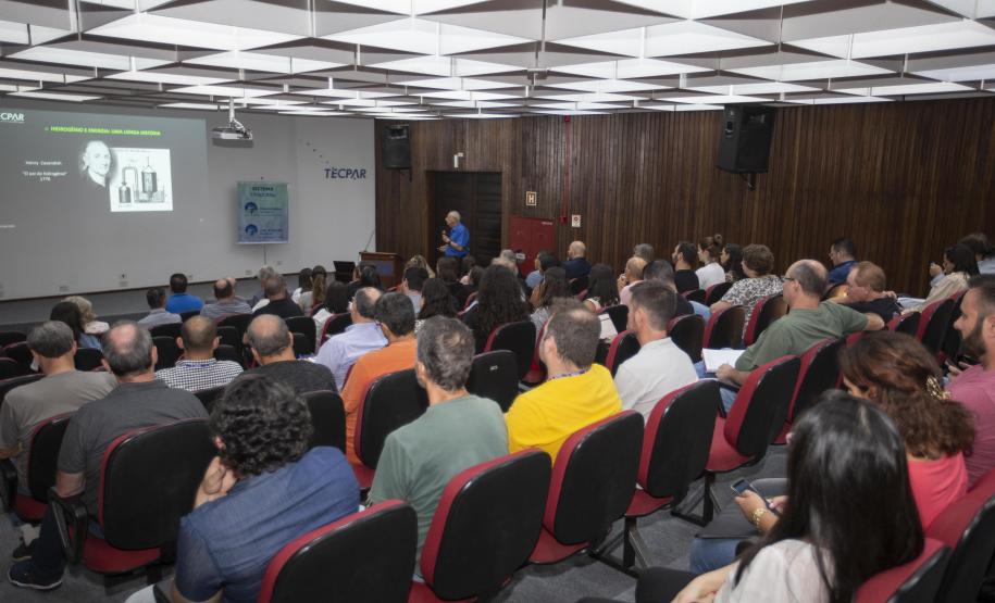 Tecpar realiza palestra sobre hidrogênio renovável para Conselhos Regionais de QuímicaTecpar realiza palestra sobre hidrogênio renovável para Conselhos Regionais de Química