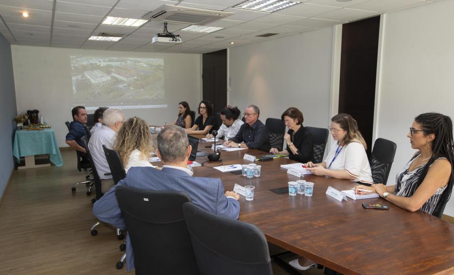 Tecpar apresenta projetos estratégicos ao Ministério da Saúde