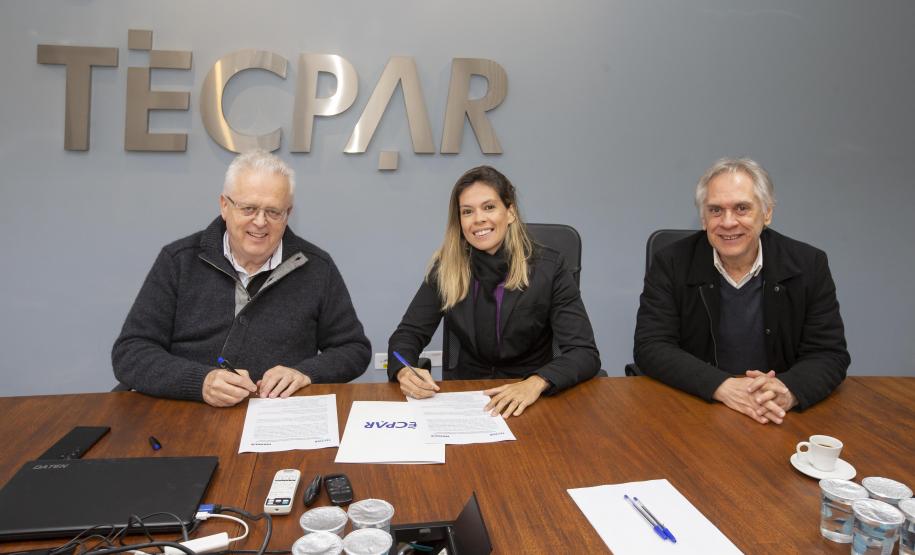 Tecpar apoia projeto de atleta que levará tecnologia automotiva às escolas