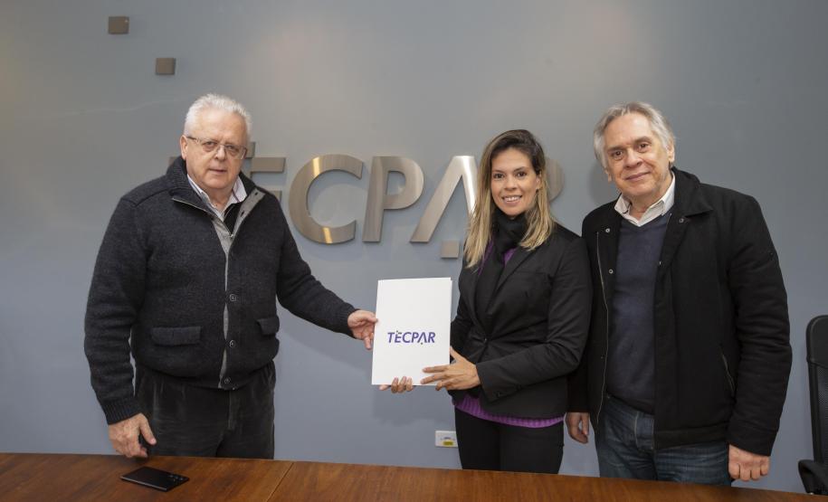 Tecpar apoia projeto de atleta que levará tecnologia automotiva às escolas