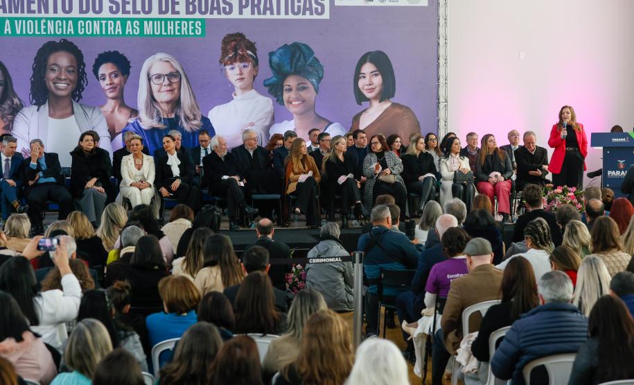 Tecpar apoiará a ABNT na certificação de selo que reconhece ações pelas mulheres