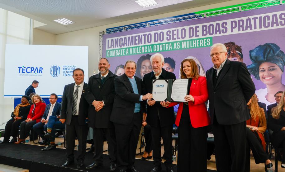 Tecpar apoiará a ABNT na certificação de selo que reconhece ações pelas mulheres