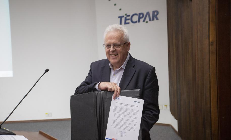 Tecpar realiza palestra sobre ações para proteção da mulher contra a violência