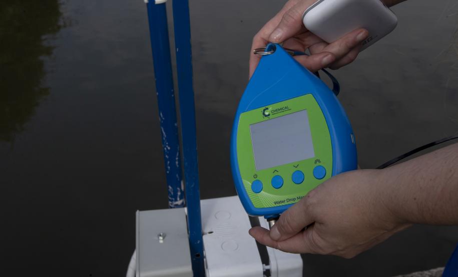 Com apoio do Tecpar, empreendedora desenvolve dispositivo que avalia qualidade da água