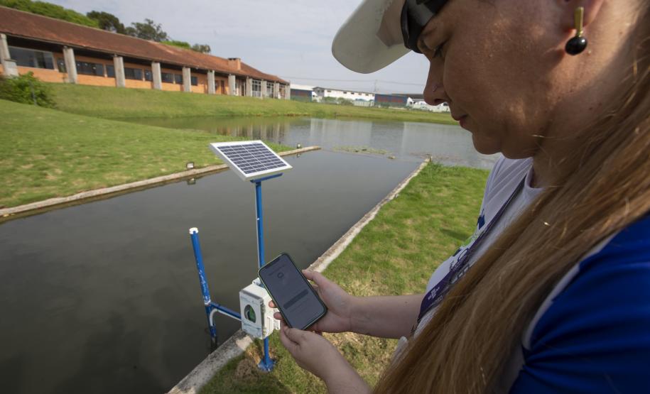 Com apoio do Tecpar, empreendedora desenvolve dispositivo que avalia qualidade da água