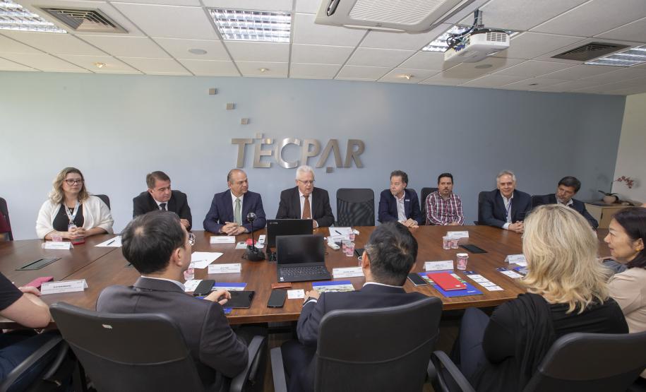 Tecpar recebe delegação de farmacêutica chinesa