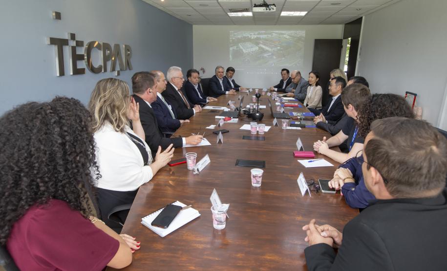 Tecpar recebe delegação de farmacêutica chinesa