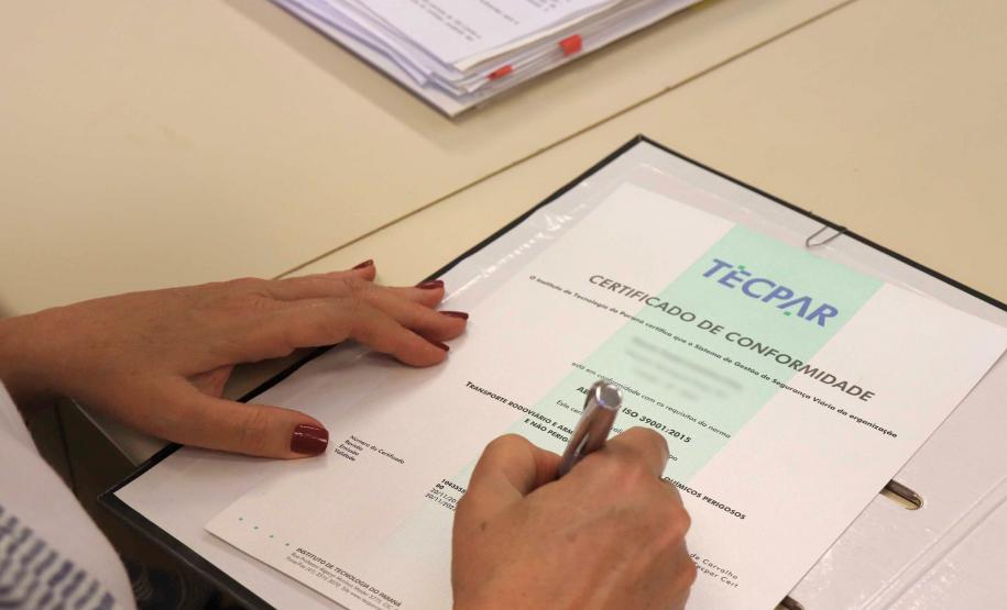Tecpar é acreditado pelo Inmetro para emitir certificação de saúde e segurança do trabalho