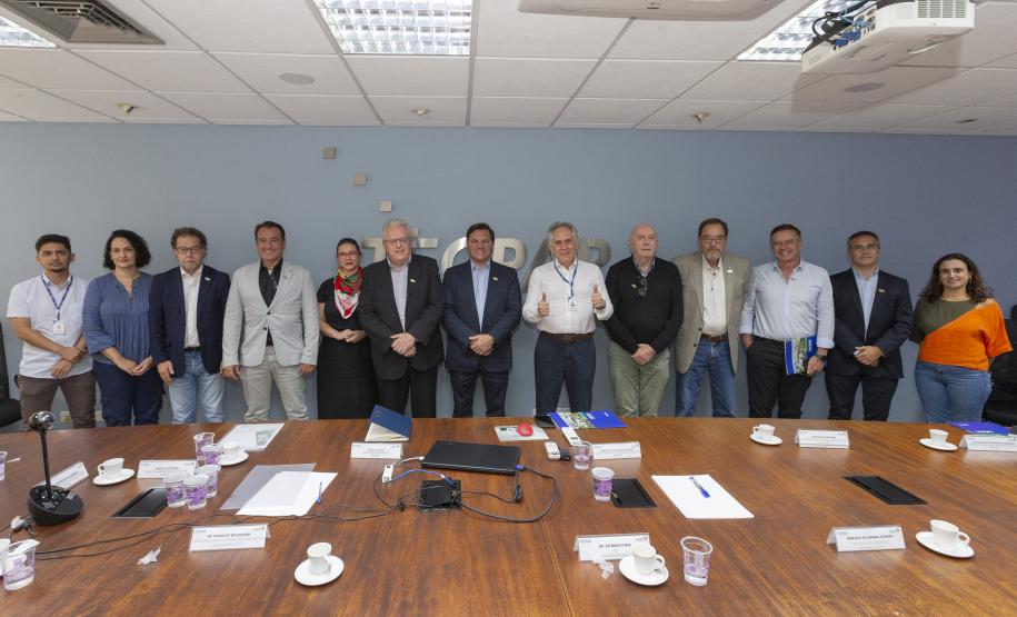 Tecpar recebe visita do CEO global da Biogenesis Bagó