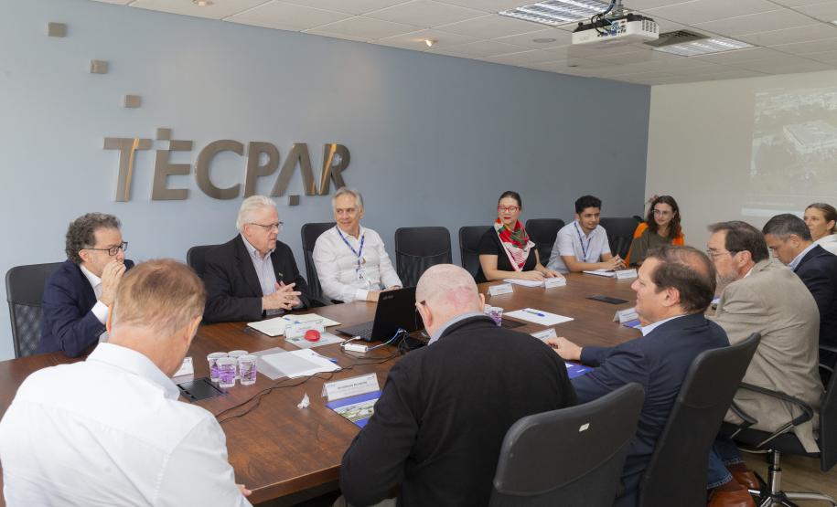Tecpar recebe visita do CEO global da Biogenesis Bagó