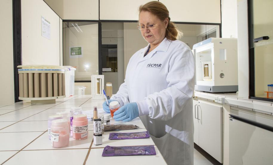 Cinco serviços que o Tecpar realiza