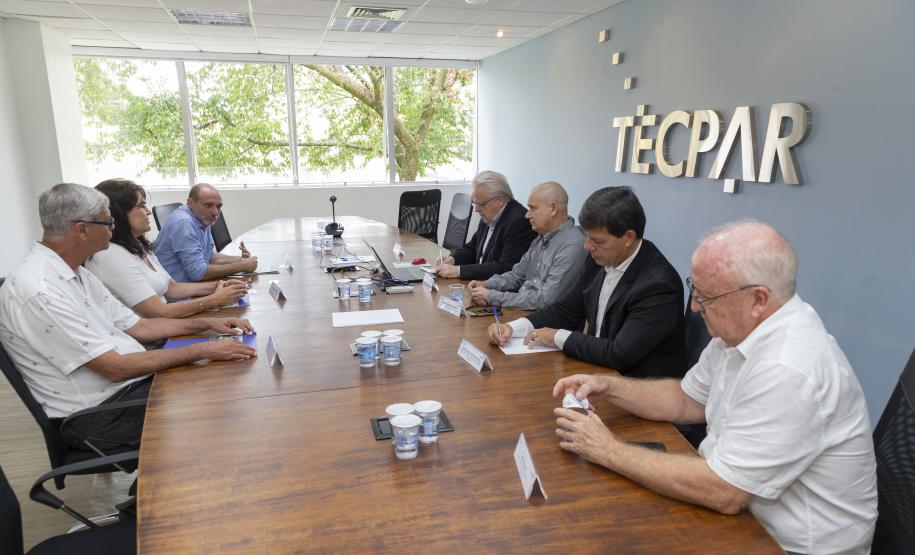 Tecpar e Unespar firmam parceria para fortalecer meliponicultura no Litoral