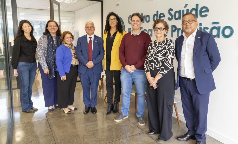 Tecpar recebe comitiva da OPAS