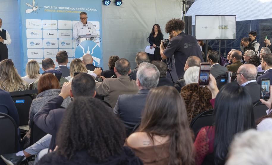 Paraná inaugura a maior biofábrica de mosquitos do mundo de combate à dengue