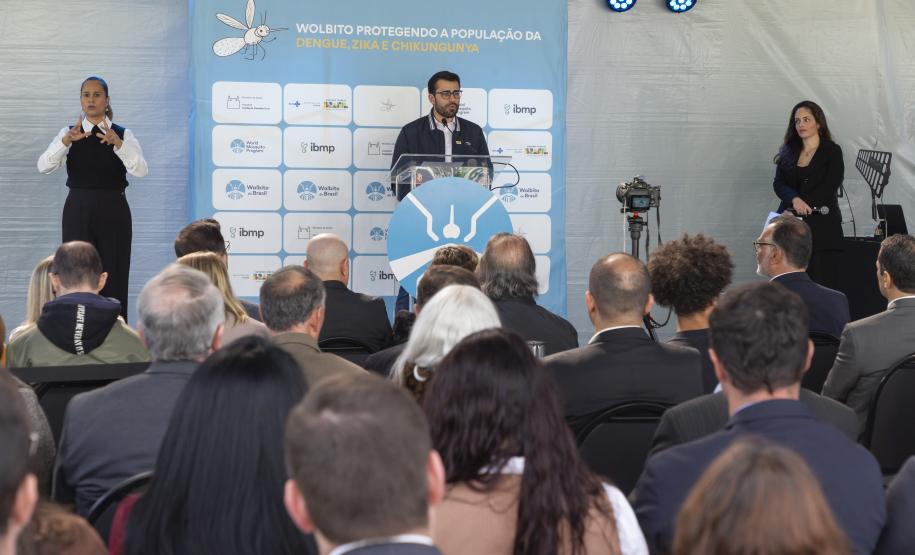 Paraná inaugura a maior biofábrica de mosquitos do mundo de combate à dengue