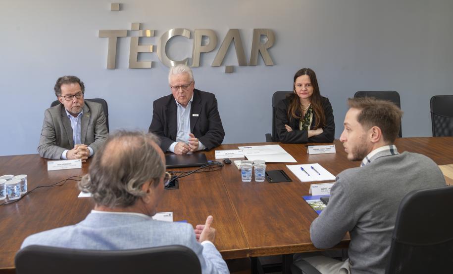 Tecpar concede Selo de Inovação para empresa de saúde bucal