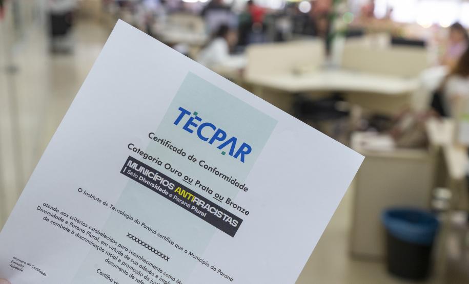 Estado subsidia certificação do Tecpar para municípios com políticas antirracistas