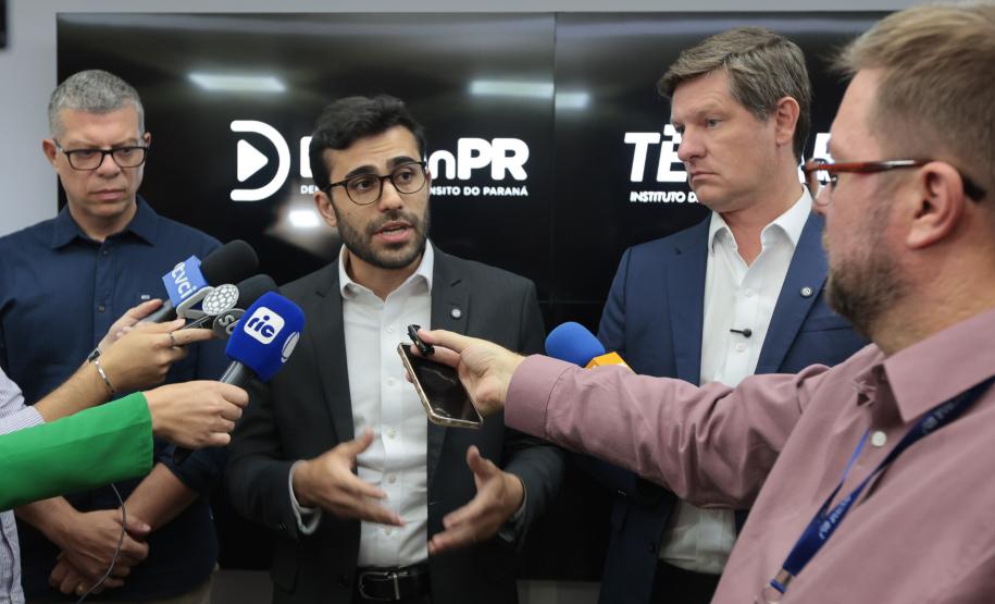 Passaporte digital: motoristas do Paraná agora podem ter registro inovador de veículos