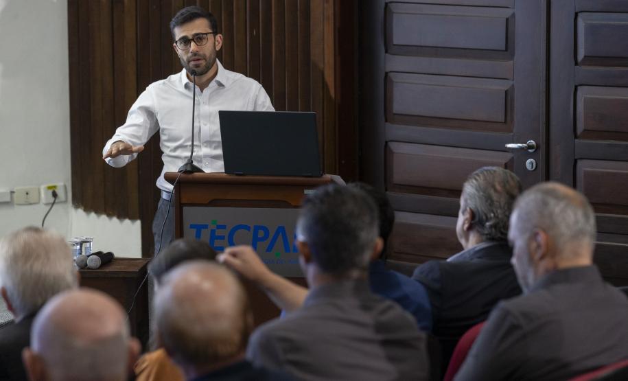 Tecpar e IAT firmam parceria com IA para acelerar licenciamento ambiental