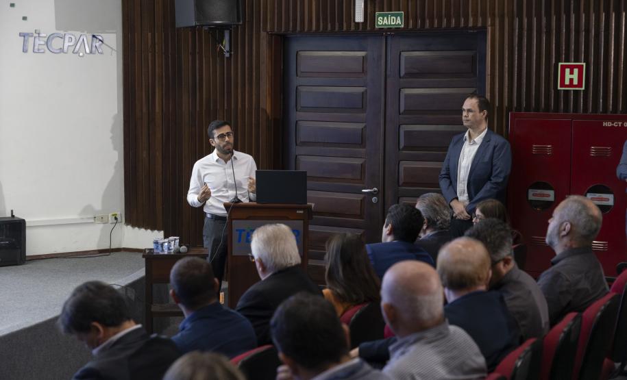 Tecpar e IAT firmam parceria com IA para acelerar licenciamento ambiental