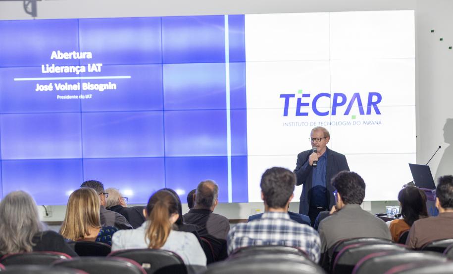 Tecpar e IAT firmam parceria com IA para acelerar licenciamento ambiental