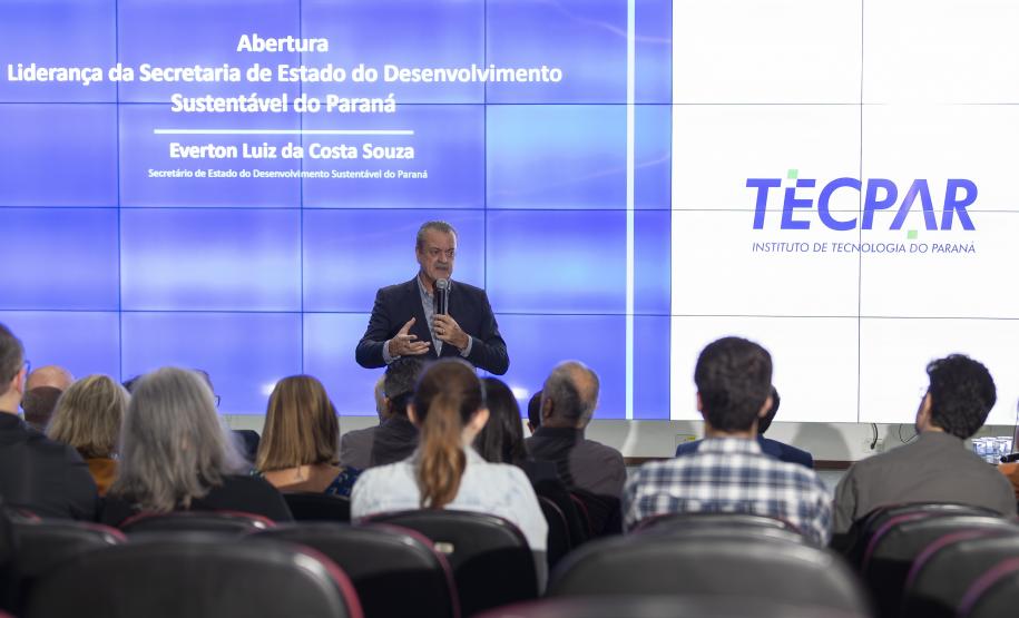 Tecpar e IAT firmam parceria com IA para acelerar licenciamento ambiental