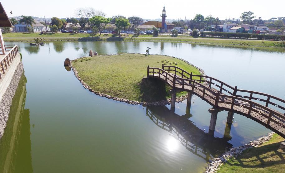 Lago criado no Tecpar há dez anos contribui para escoamento da bacia do Rio Barigui